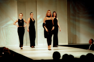 EVENTS_DESIGNERS_VERSACE_CLASSIC_V2_5